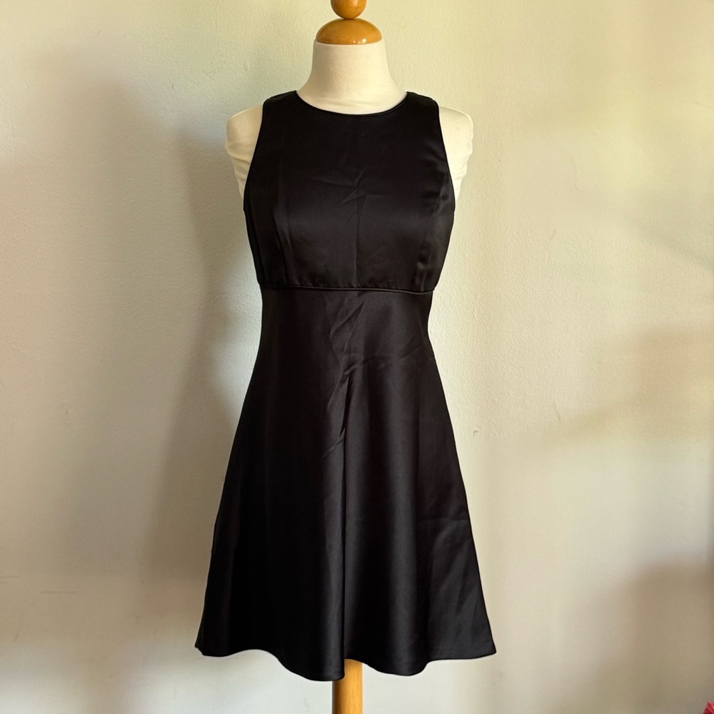 Donna Ricco Classic Black Sleeveless A-Line Dress